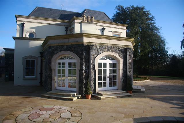 Robertstown House