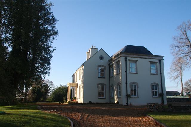 Robertstown House