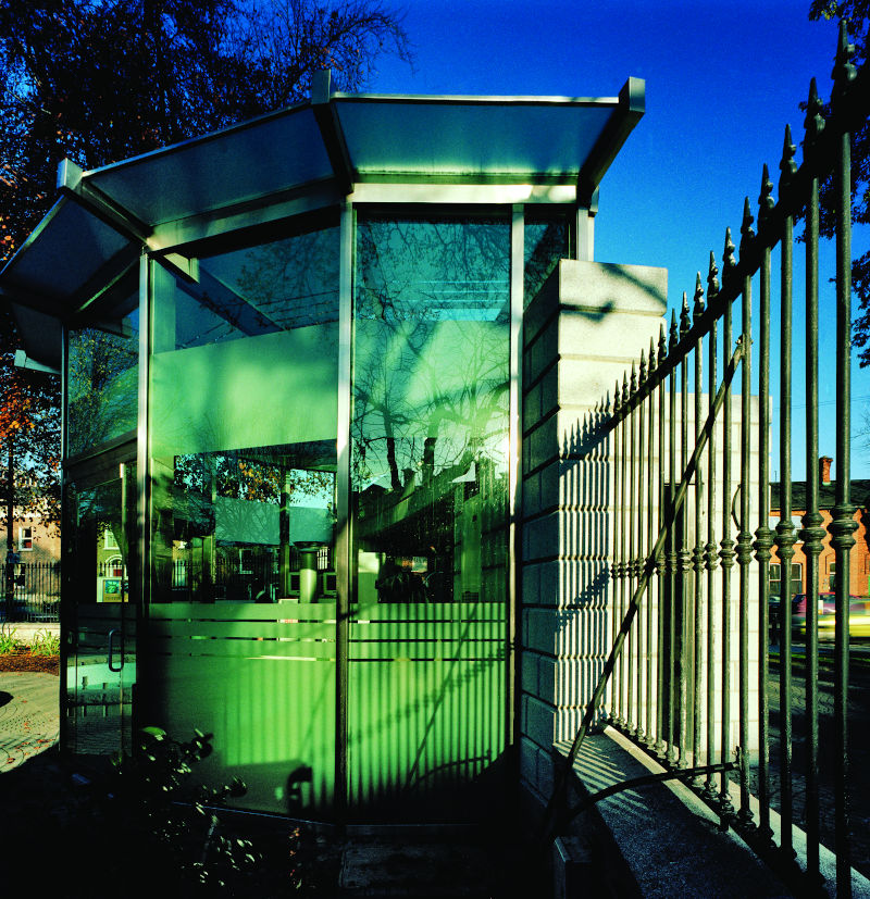 Sustainable office building American Embassy Dublin